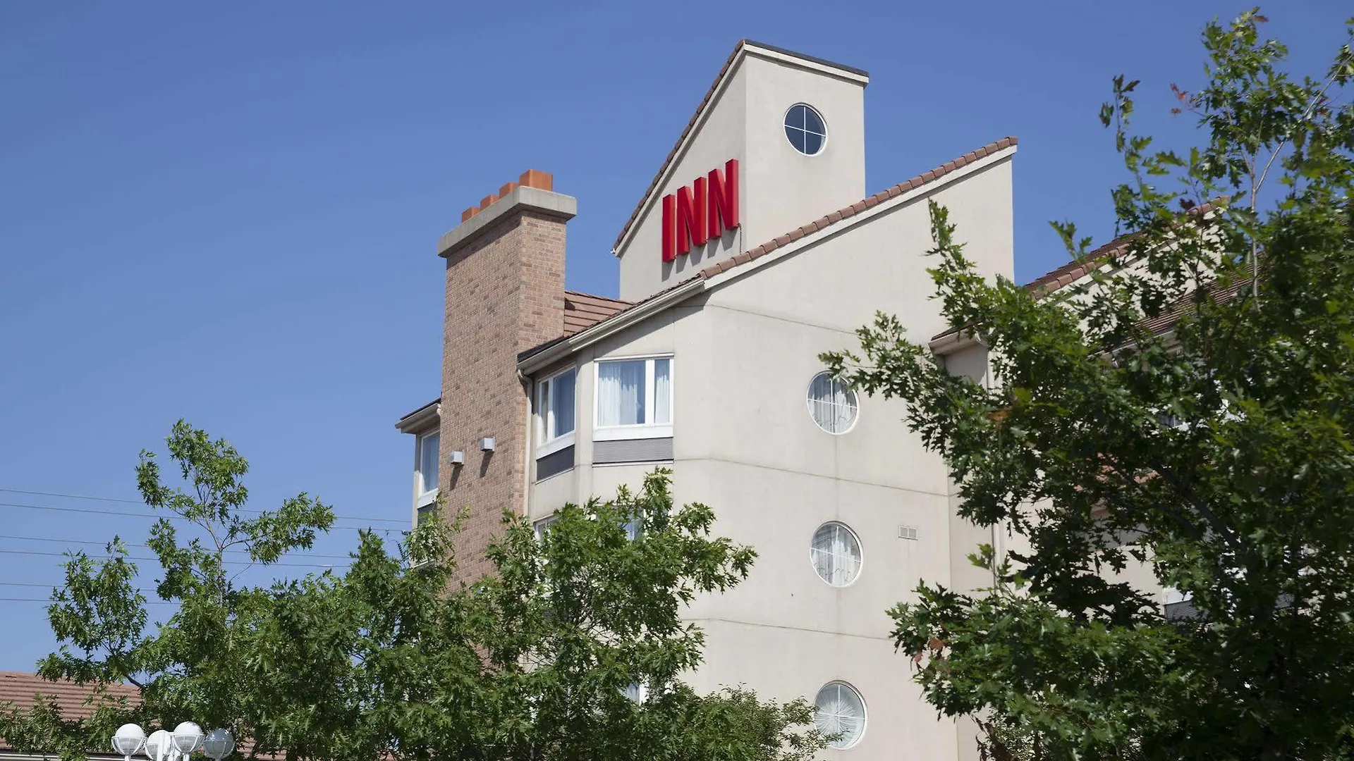 Hotel Monte Carlo Inn Brampton